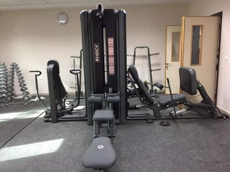  البدء بتجهيز صالة الجيم في المركز الكوري الشبابي