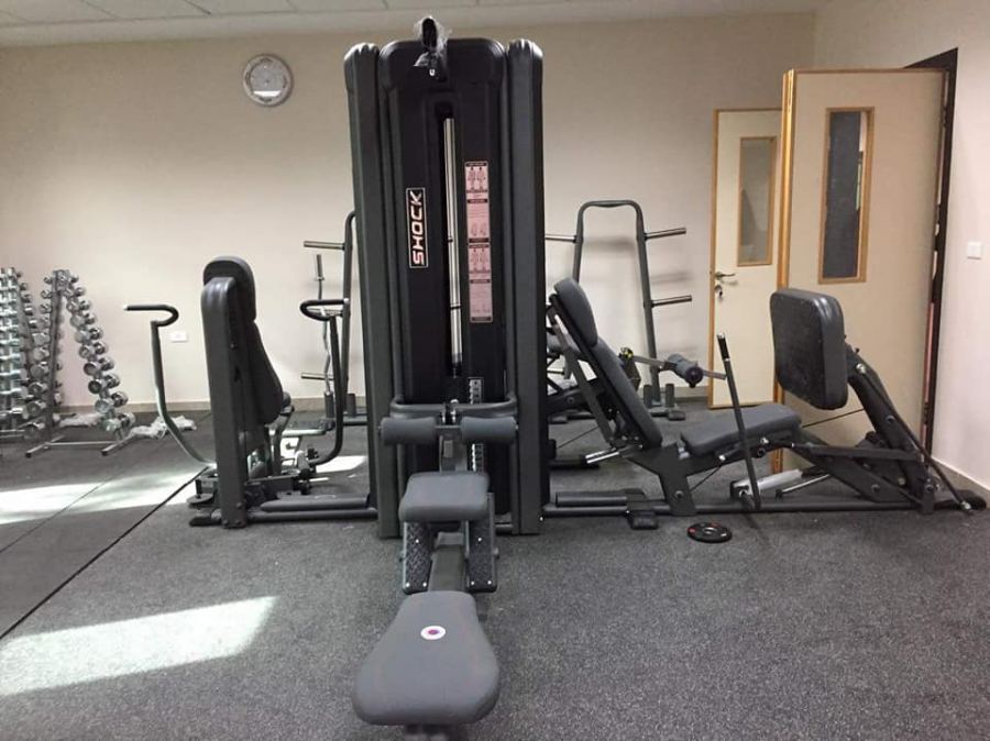  البدء بتجهيز صالة الجيم في المركز الكوري الشبابي