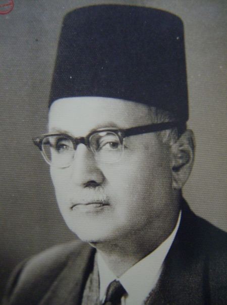 فهمي شريف العبّوشي 