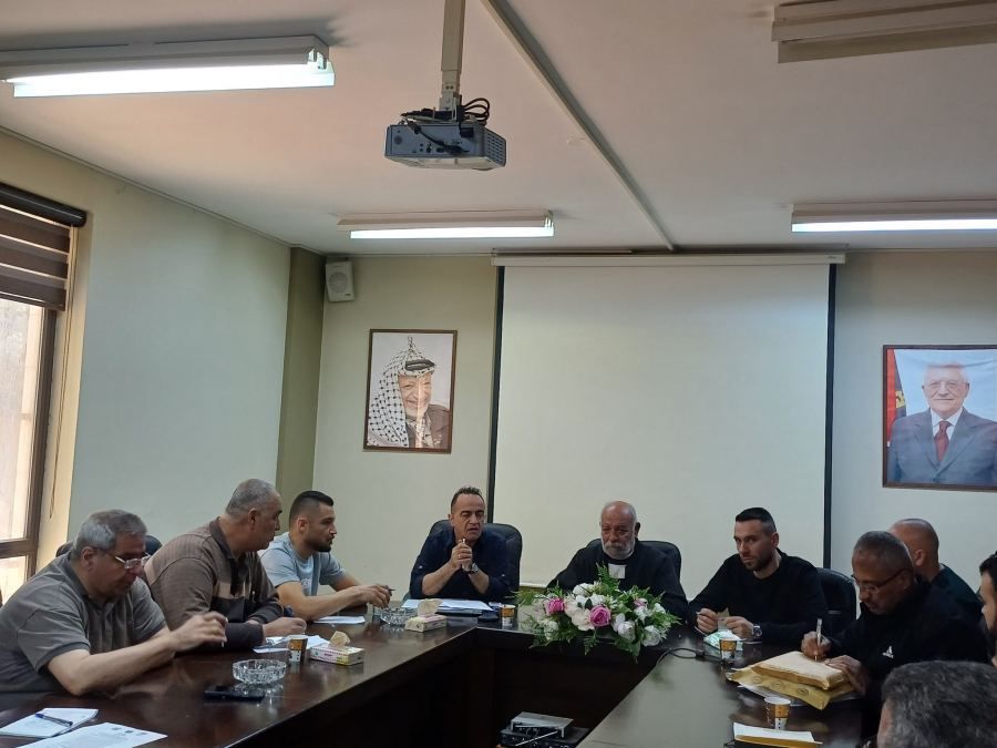 بتمويل من الصندوق العربي للانماء الاقتصادي والاجتماعي – الكويت فتح عطاء شراء معدات ثقيلة لصالح بلدية جنين 