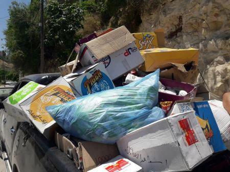  مصادرة واتلاف مواد غذائية واصناف من الفاكهة غير صالحة للاستهلاك الادمي 