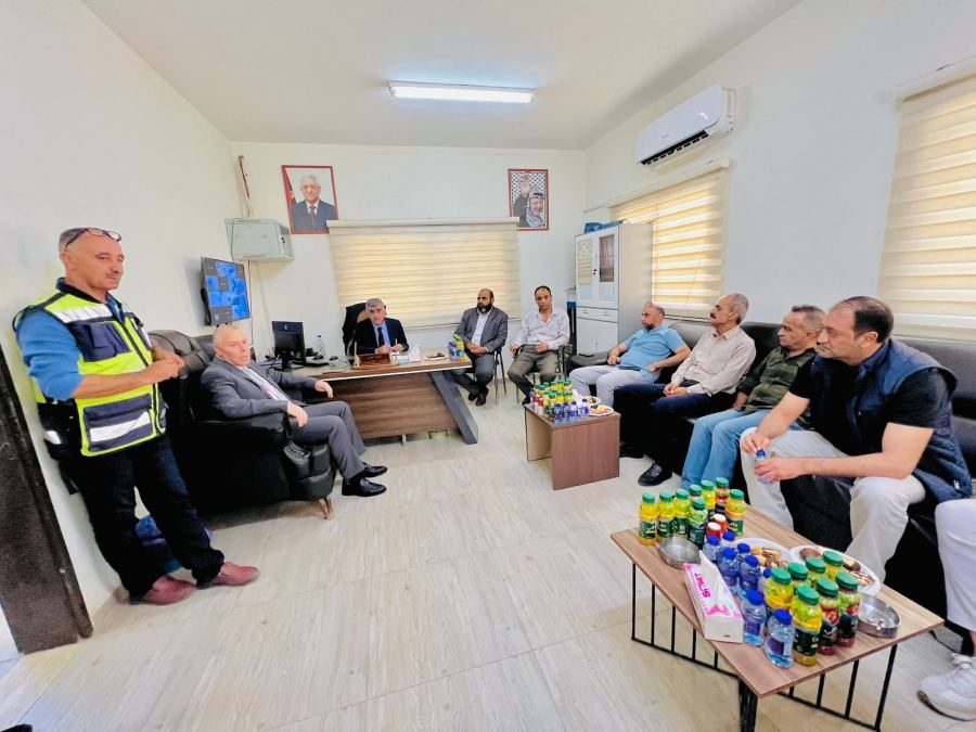 وزارة النقل و المواصلات في زيارة تفقدية لبلدية جنين